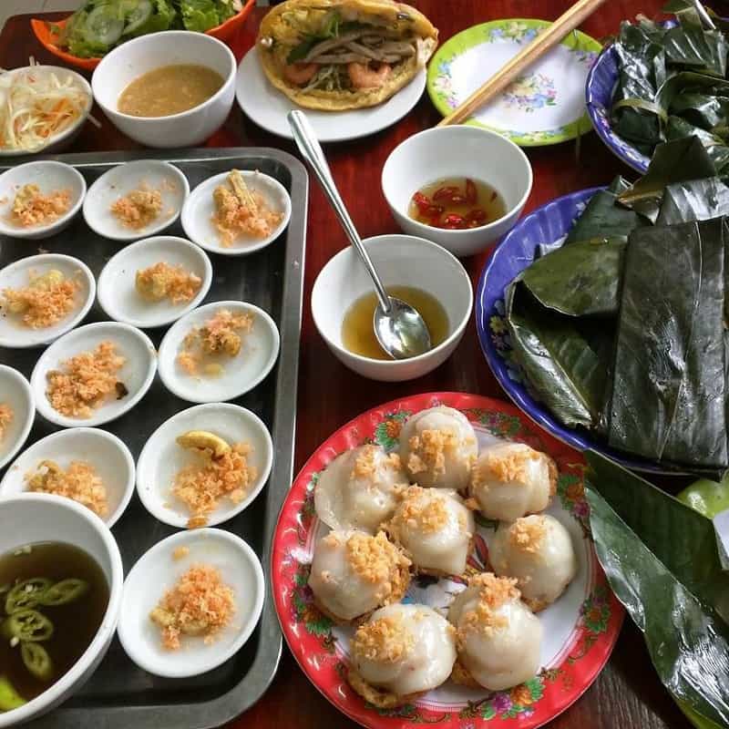 Quán bánh bèo Bà Đỏ